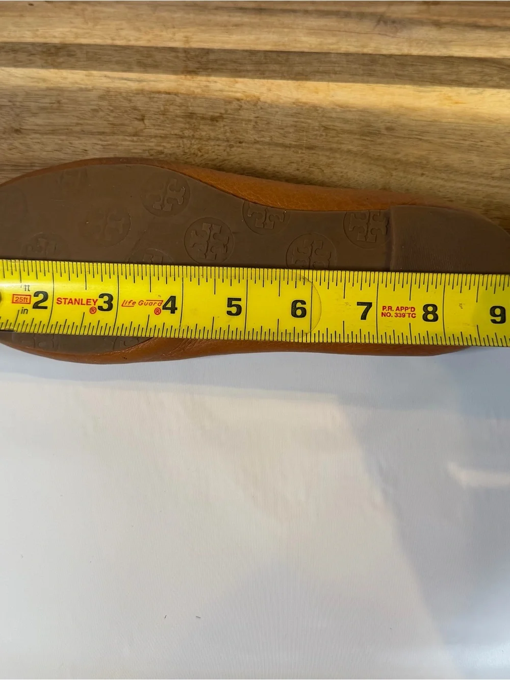 Tory Burch Women's Tan Leather Reva Logo Ballet Flats - Sz 6?